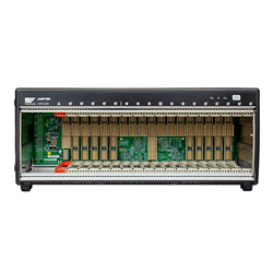 Ametek CMX18A - con placa base PCIe Gen 2, 18 ranuras con 1 ranura de controlador, 6 ranuras PXIe, 10 ranuras híbridas y 1 ranura de sincronización