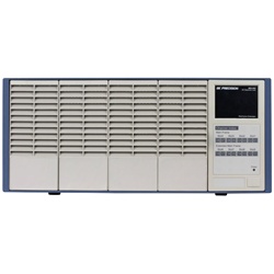 B&K Precision MDL4U001 - Unidad principal para modulos de carga, poder de entrada 110/220 V ±10%, 50/60 Hz, contiene 4 ranuras.